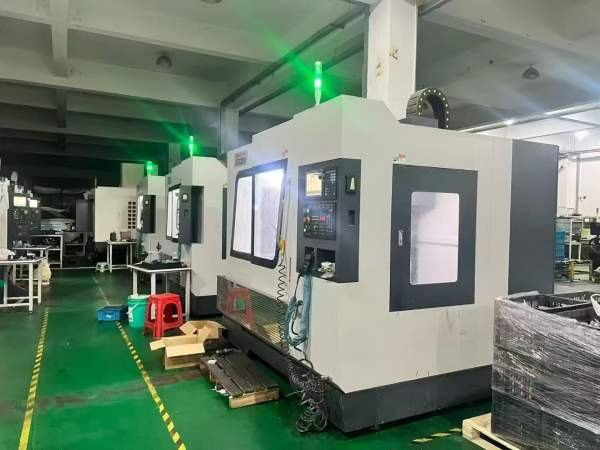 赫科重型855三菱M80系统，主轴11千瓦直联12000转，上.