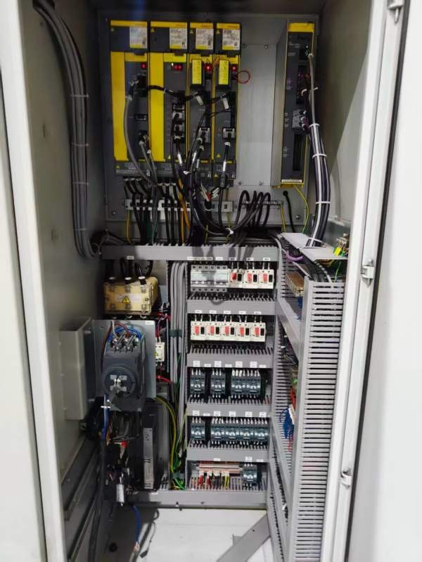 新到一台2021年海天精工VMC-850加工中心，法那克MF-Pl.