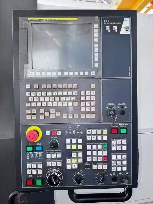 斗山 PUMA 600L 数控车床同款2台主轴转速：1800r/min.