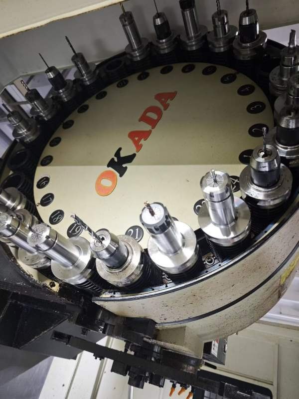 后一台浙江迈兴途V1580立式加工中心、发那科plus系统.