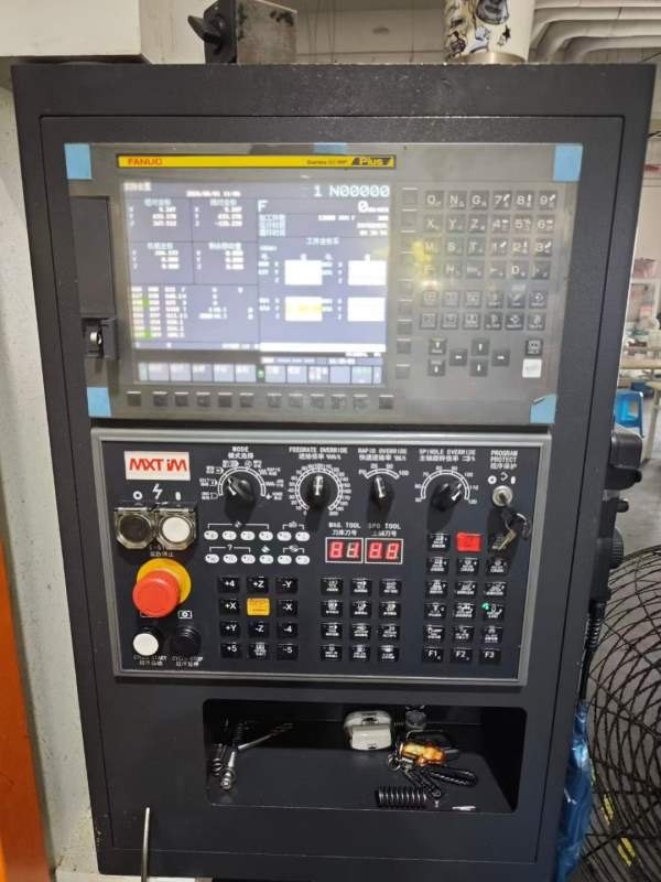 同款两台浙江迈兴途V856立式加工中心、发那科plus系统.