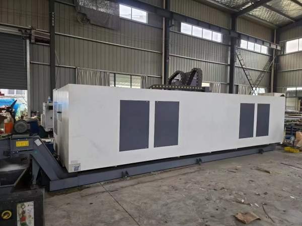 2023年2021年都有普拉迪PDC4500型材加工中心，全铸件.