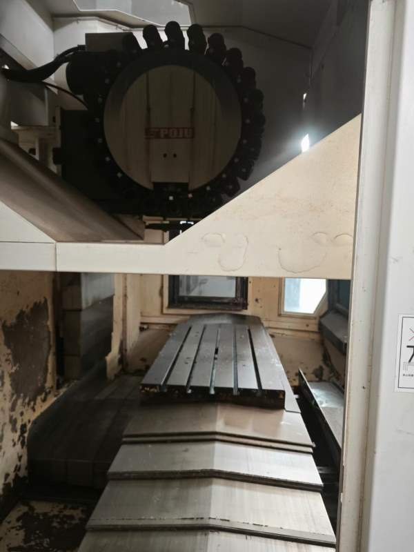 永华1060加工中心，重型机、自重7吨，三轴45滚柱线轨.