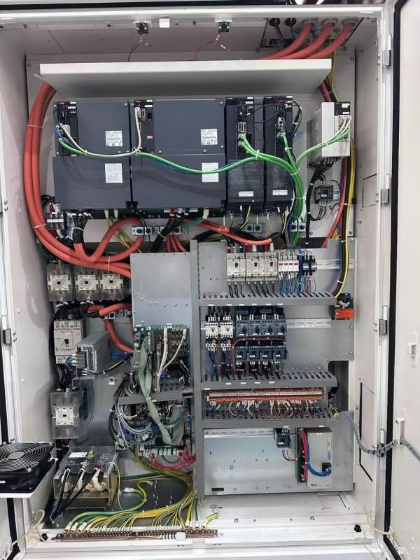 LGMAZAK双工位卧加型号：HCN-6000IIL年份：2018系统：.