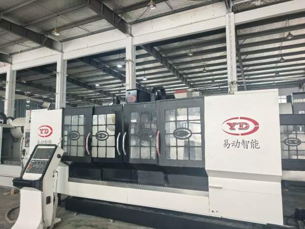 无锡易动智能YG-2500重型款型材加工中心发那科0i-MFpl.