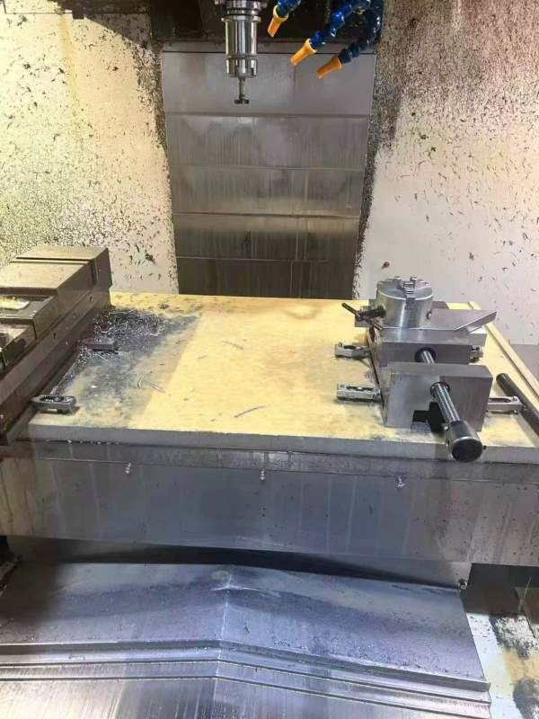 随时可以提货在位出售同款两台浙江迈兴途V1165立式加.