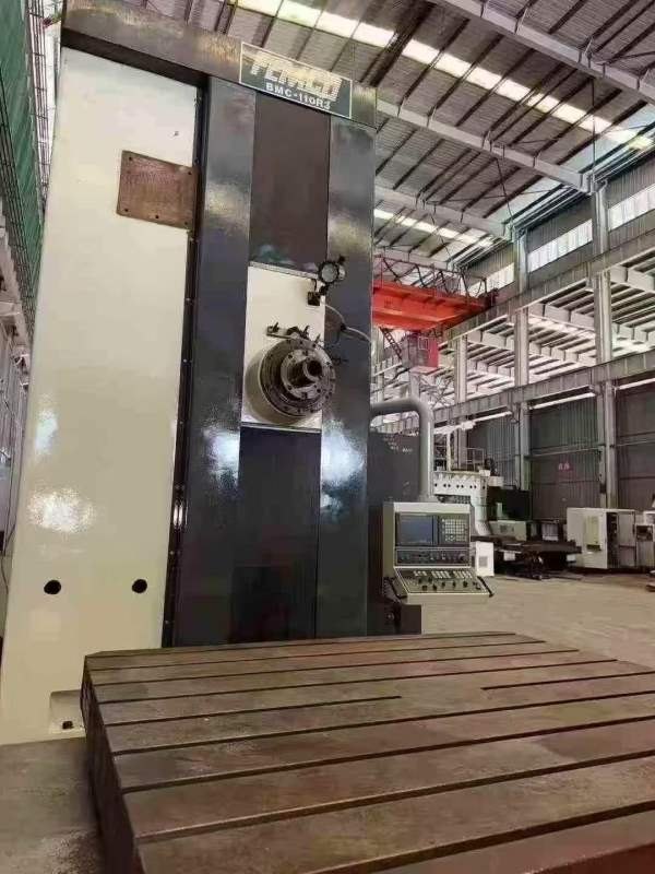 远东110R3 数控镗铣床、X轴3000mm、轴2000mm、Z轴1650.