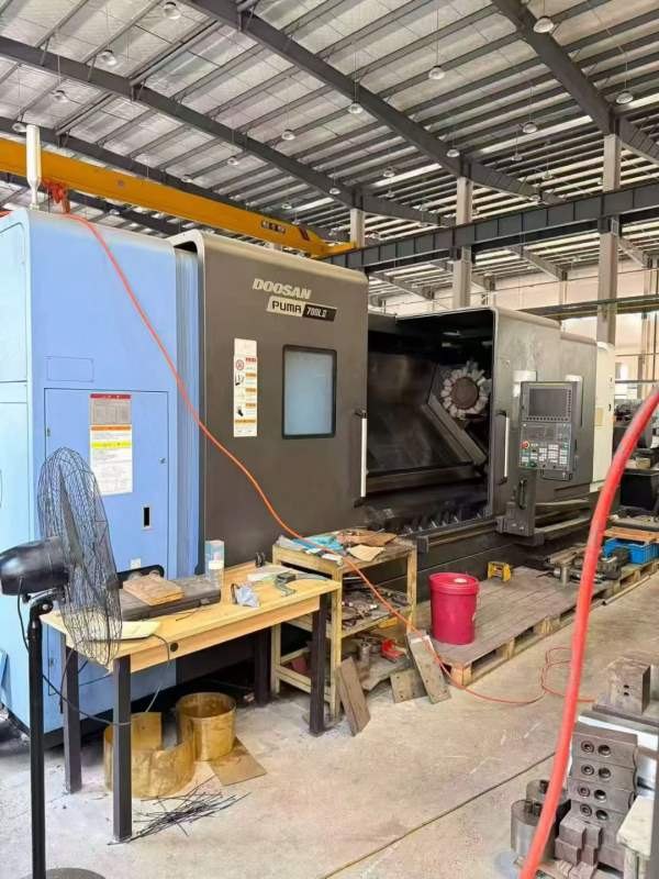 韩国斗山PUMA700L重型数控车床32寸卡盘，12工位刀塔，.