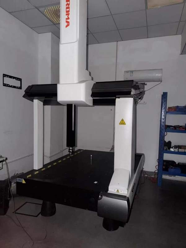思瑞三坐标ROMA 8106 三轴有效测量行程：X800mm  Y100.