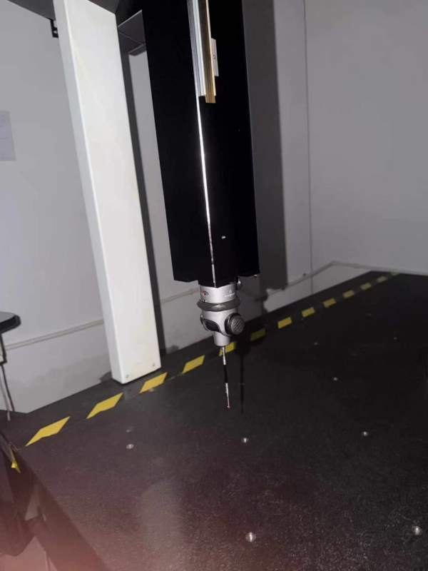 思瑞三坐标ROMA 8106 三轴有效测量行程：X800mm  Y100.