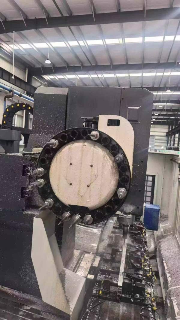 刚刚买下工厂在位！准新普拉迪2500重型型材机，2024年.