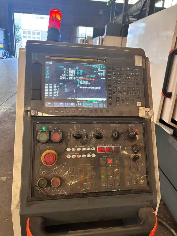 出售哈驰4500型材机、BT40主轴、排削机、工作台4500/5.