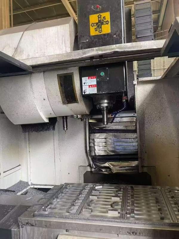 台群1260立加BT50主轴两线一硬X轴行程1200mmY轴行程60.
