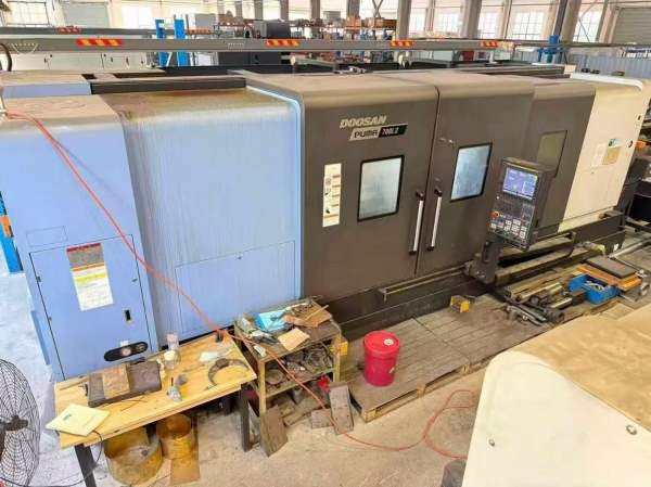 韩国斗山PUMA700L重型数控车床32寸卡盘，12工位刀塔，.