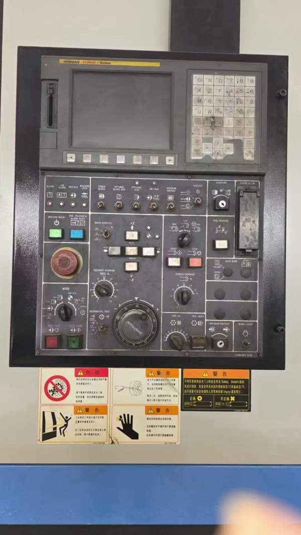 韩国斗山PUMA405立车同款8台FANUC系回转直径600，车削.