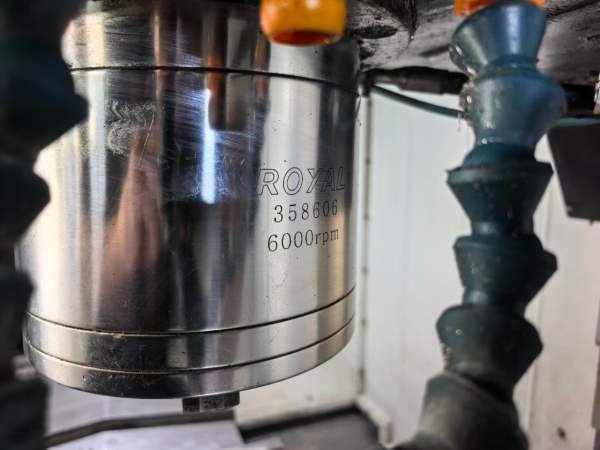 南通国盛1270数控铣床重型两线一硬导轨发那科0i-MFplu.