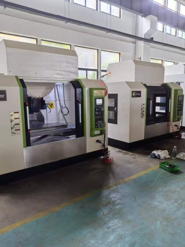格勒玛GRM-1150T钻工中心：三菱M80系统、30把圆盘刀库.