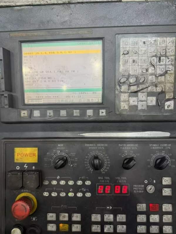便宜处理颖霖VMC-1270立式加工中心，2014年出厂，发那.