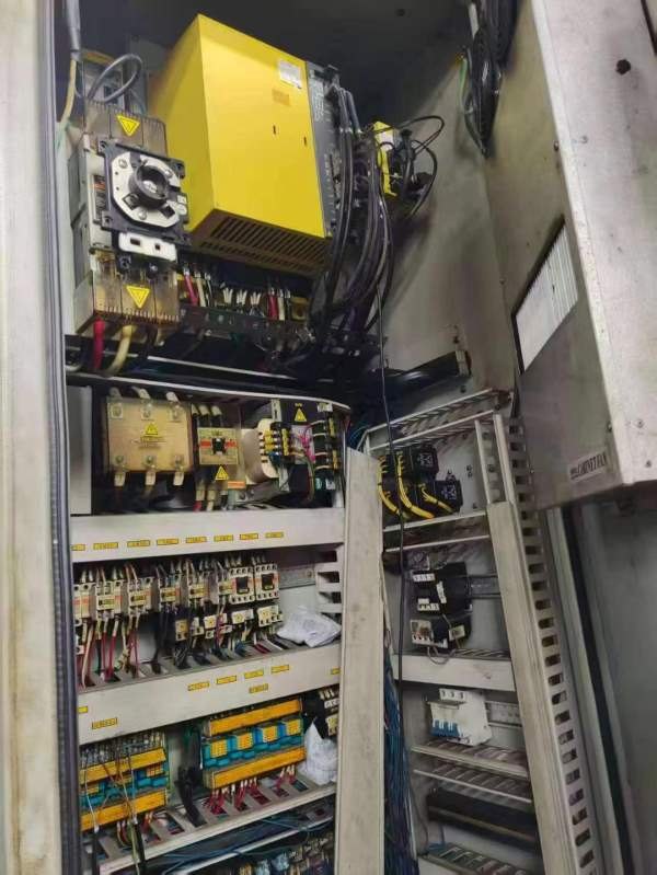 上海工厂拿下韩国威亚VX400立加同款3台、发那科系统、.