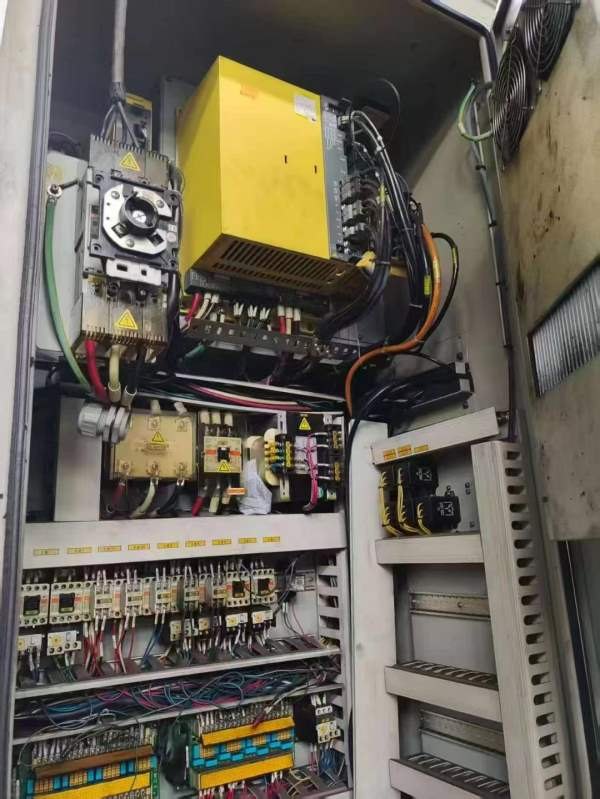 上海工厂拿下韩国威亚VX400立加同款3台、发那科系统、.