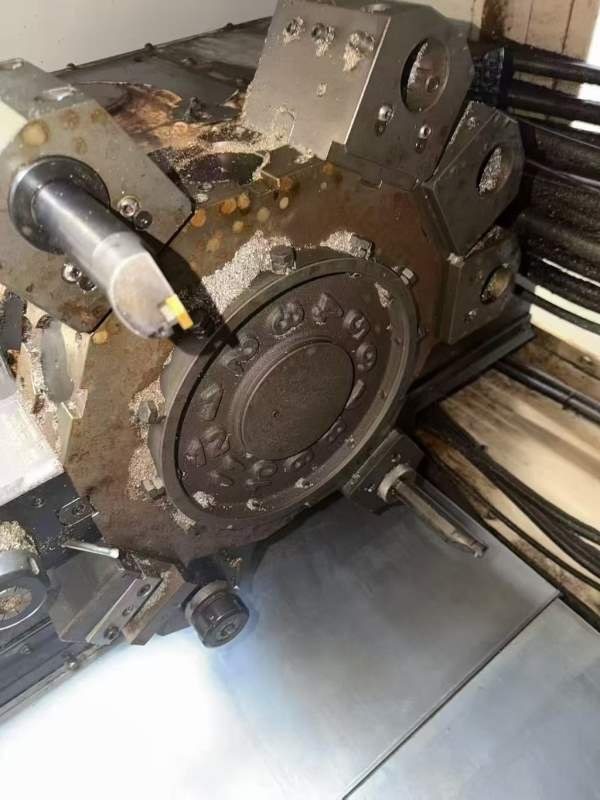 南通工厂在位威亚LV500RM数控立式车铣复合发那科32i系.