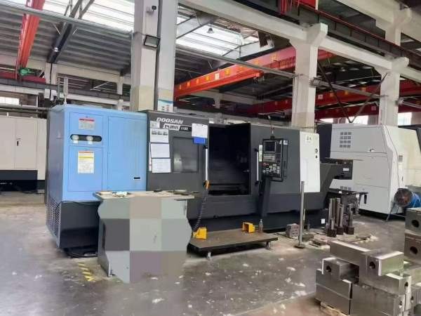斗山重型数控车床5台斗山PUMA700L，加工长度3米。斗山.