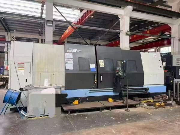 斗山重型数控车床5台斗山PUMA700L，加工长度3米。斗山.