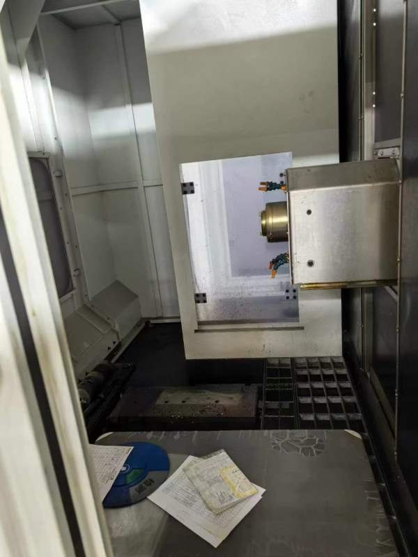 普拉迪全新卧加现2折出售，三线轨，BT40主轴18000转32.