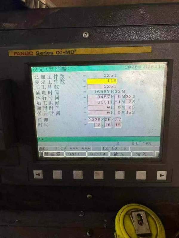 新浙3022龙门加工中心，工作台1.8米3米，门宽2.2米，.