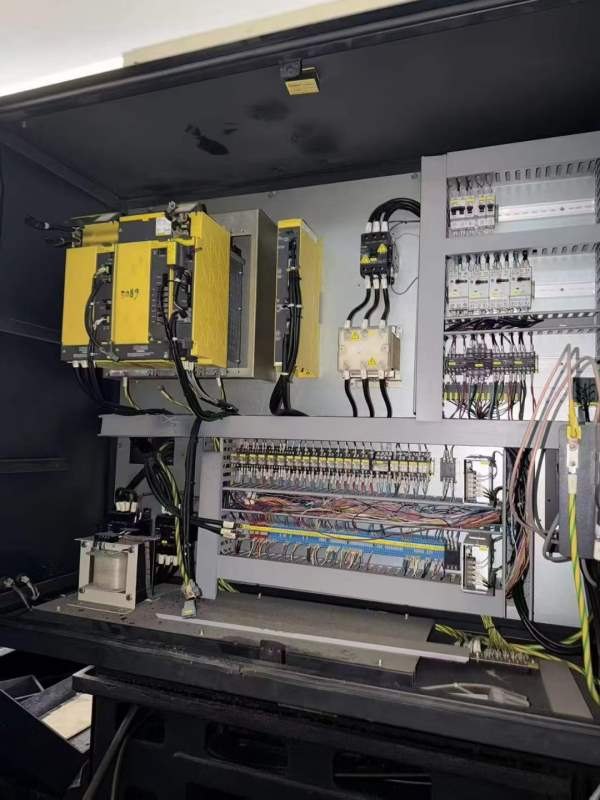 南通工厂在位斗山PUMAV835数控立车切削直径:830mm，车.