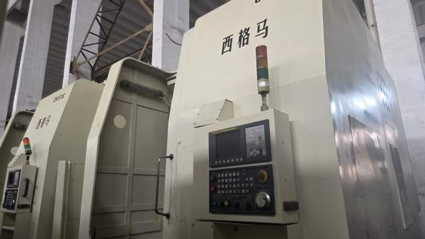 西格玛CK516数控立车，专用于刹车盘、法兰、齿轮毛坯.