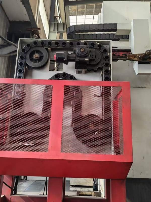 达佛罗5T，130镗杆，B轴千分度，工作台1800/2100，行.