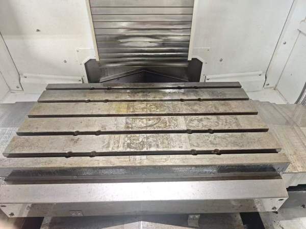 新到一台台群T-850L加工中心，两线一硬导轨，发那科MF.