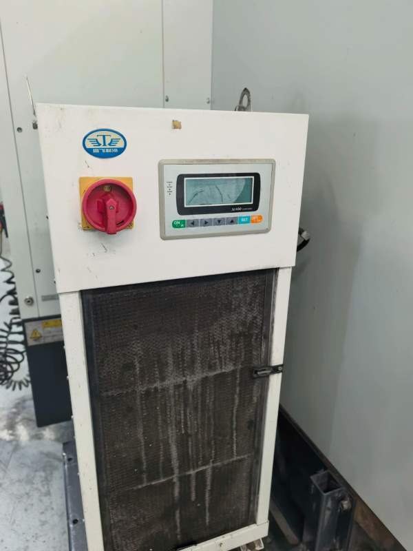 新到一台安装少用宁波海天GLU13X21PLUS（2015）数控龙.