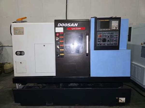 韩国斗山Doosan Lynx 220M车铣复合，6台单主轴、带C轴.