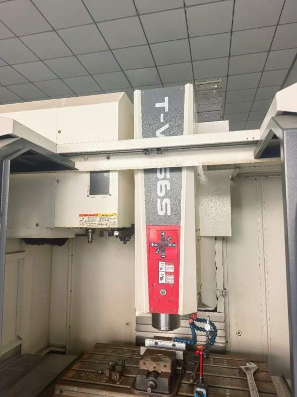 台群T-V856S立式加工中心系统：三菱M80主轴:BT40直连1.