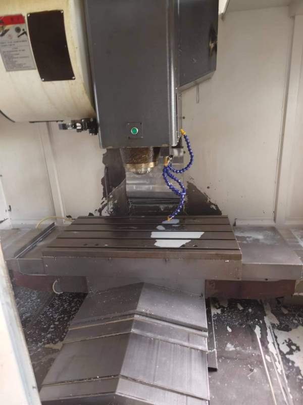 合肥众庆850加工中心，FANUC 0i-MF系统，三轴线轨，功.