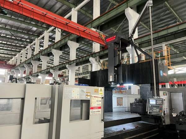 威力LB-532Z2五面体数控龙门加工中心，工作台2.4/5米.