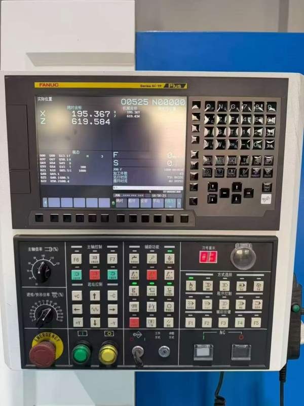 沈阳沈一精工SH36  12寸卡盘  长度1000  线轨 同款多.
