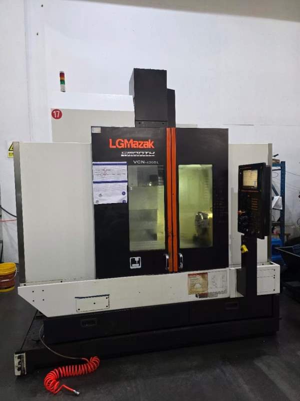 马扎克精品加工中心一批VCN530CL，1台。VCN430BL，2台.