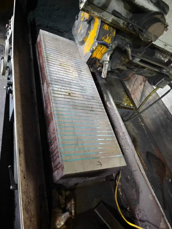 2012年杭州磨床7132H，3201000台面，价格不高