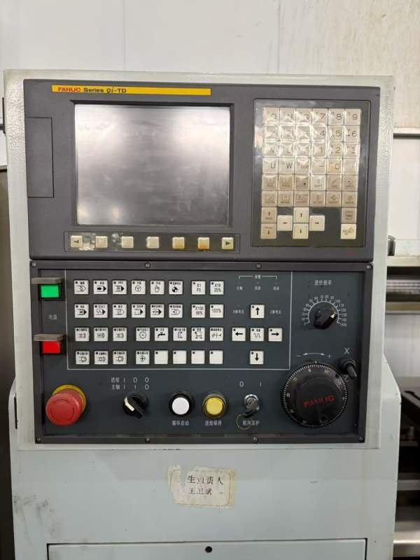 18年济南三级6136轻轨数控车，价格便宜！