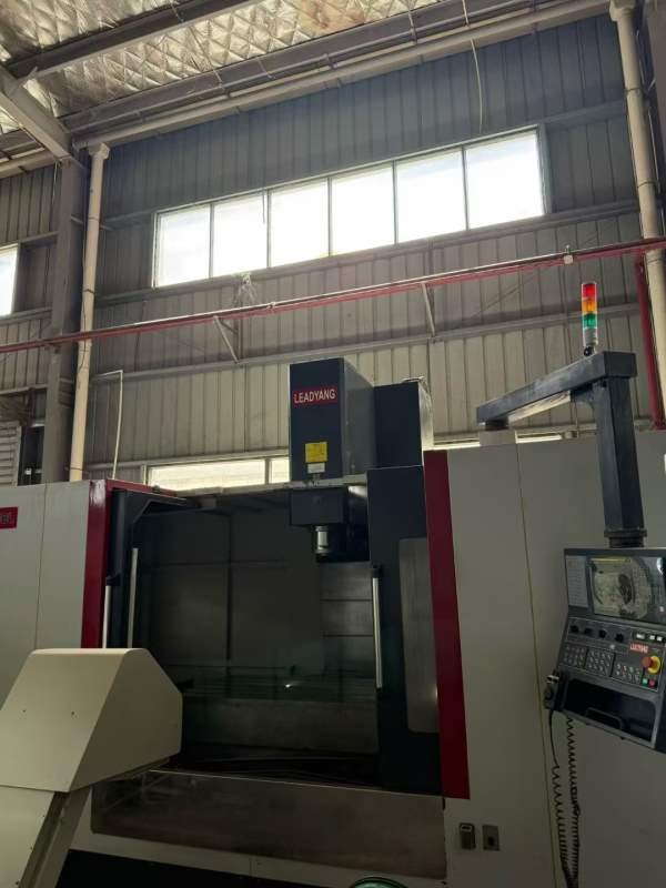 台湾立扬VMC-188B数控铣床立扬1890加工中心，可加刀库.