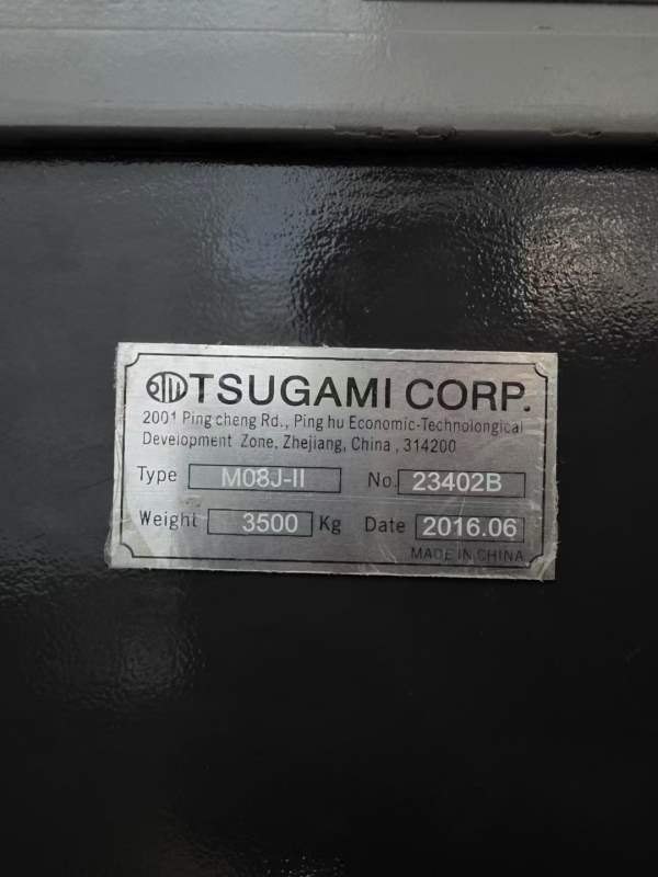 同款两台，日本津上M08J-II数控车床，配8寸液压卡盘加.