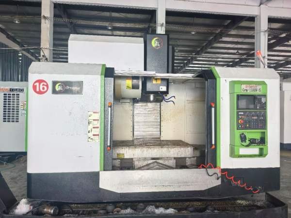 格勒玛1580V-S加工中心三菱M80系统台湾罗翌BT40主轴皮.