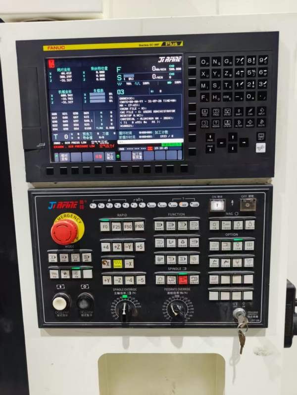 新到一台2023年乔峰EV-1160加工中心，发那科OI-MFPlus.