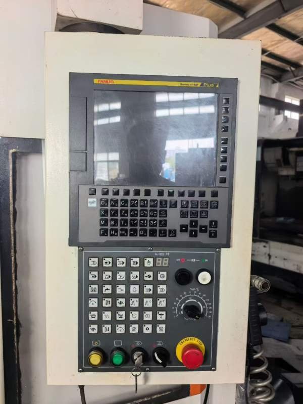 云南中台数控VMC-850L加工中心两线一硬轨道行程800-50.