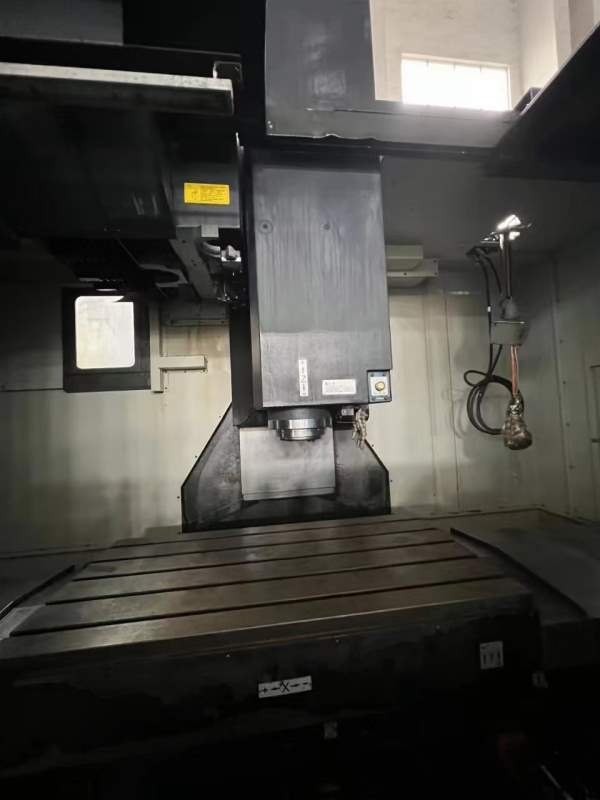 韩国斗山DNM655/50 ，2台三线滚柱，主轴BT50，转速800.