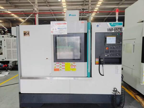 新买下一台台湾友佳VMP-32A加工中心，2020年进厂（新.