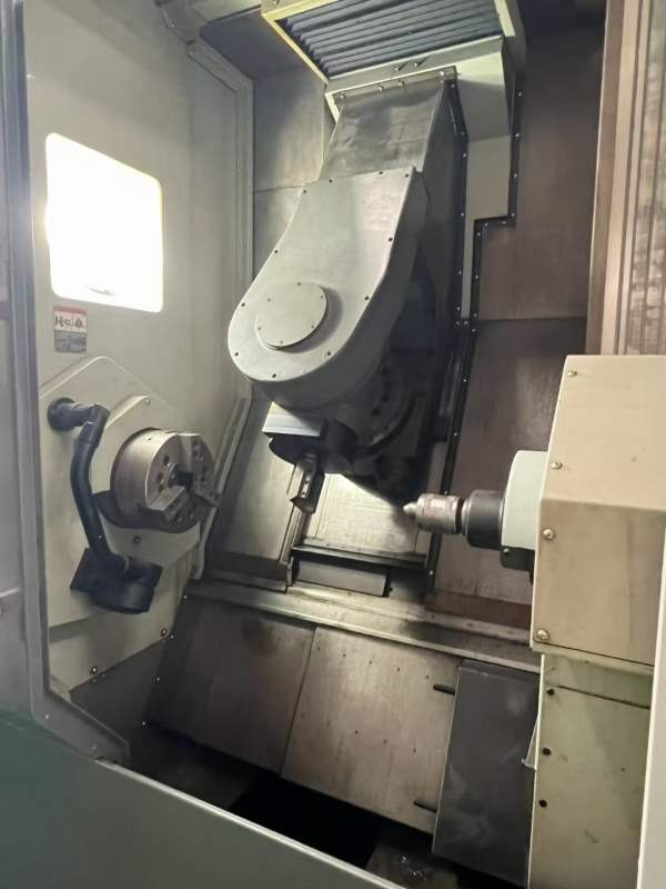 韩国威亚SKT2500MTS车铣复合床身上回转直径：约780mm.